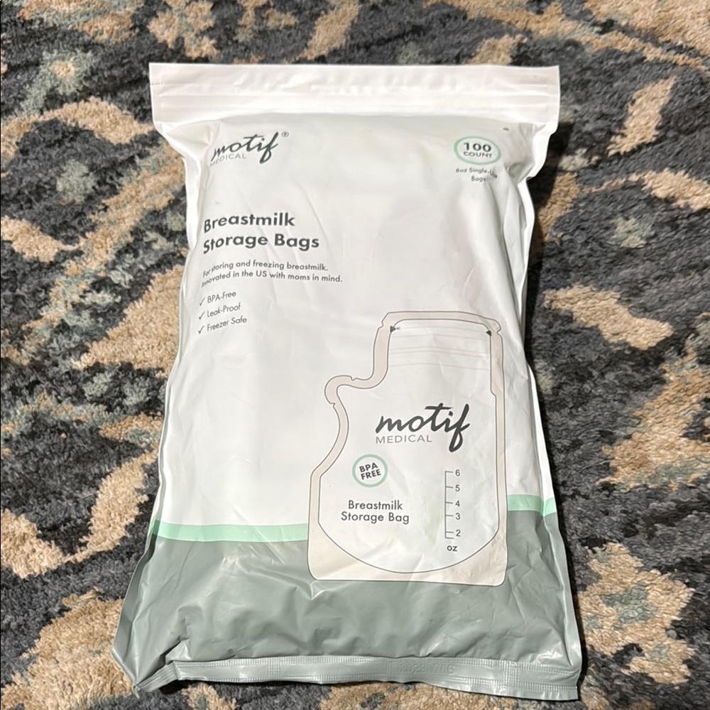 Breastmilk Storage Bags - White and Gray